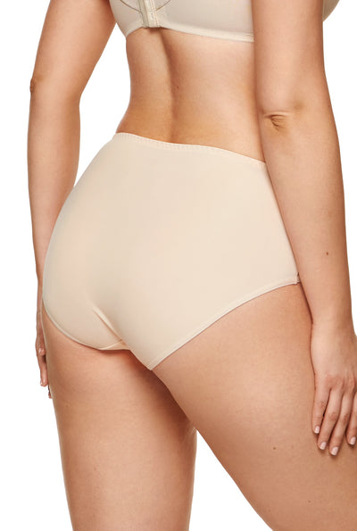 Zara beige smooth everyday panty, back view showing the seamless full-coverage seat.