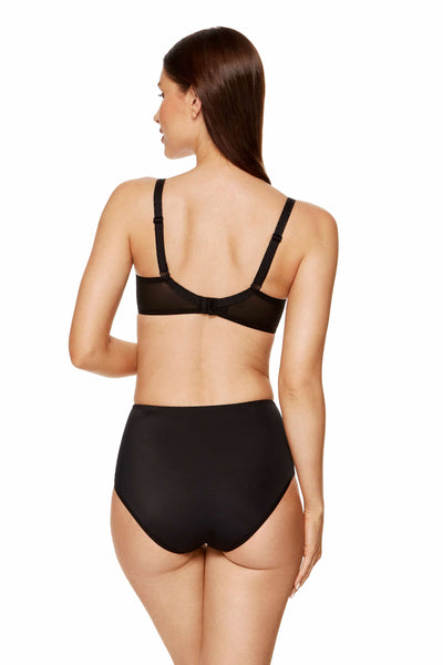 Zara black smooth soft bra and high-waist brief seen from behind on the model.