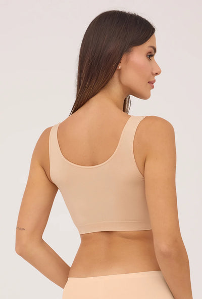 Gatta beige seamless sports top from behind, showing the wide straps and smooth scoop back.